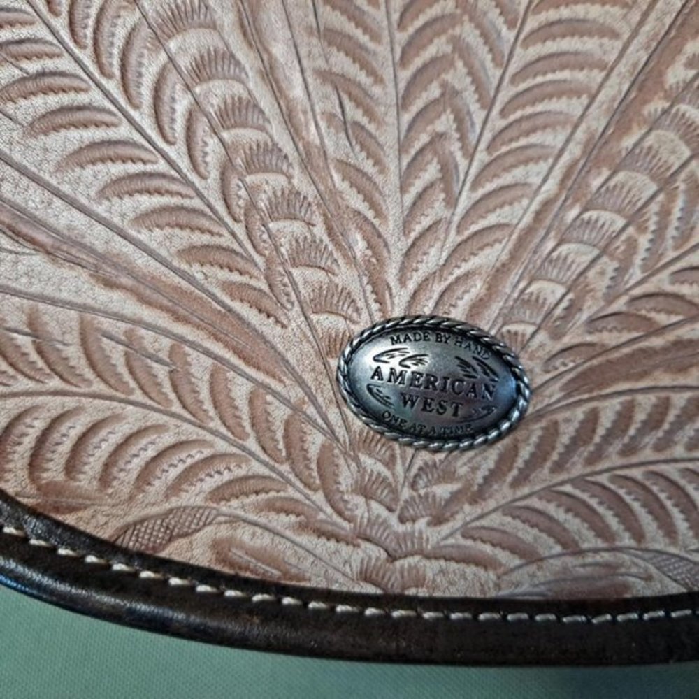 American West Purse with Long‎ Strap - Picture 8 of 12
